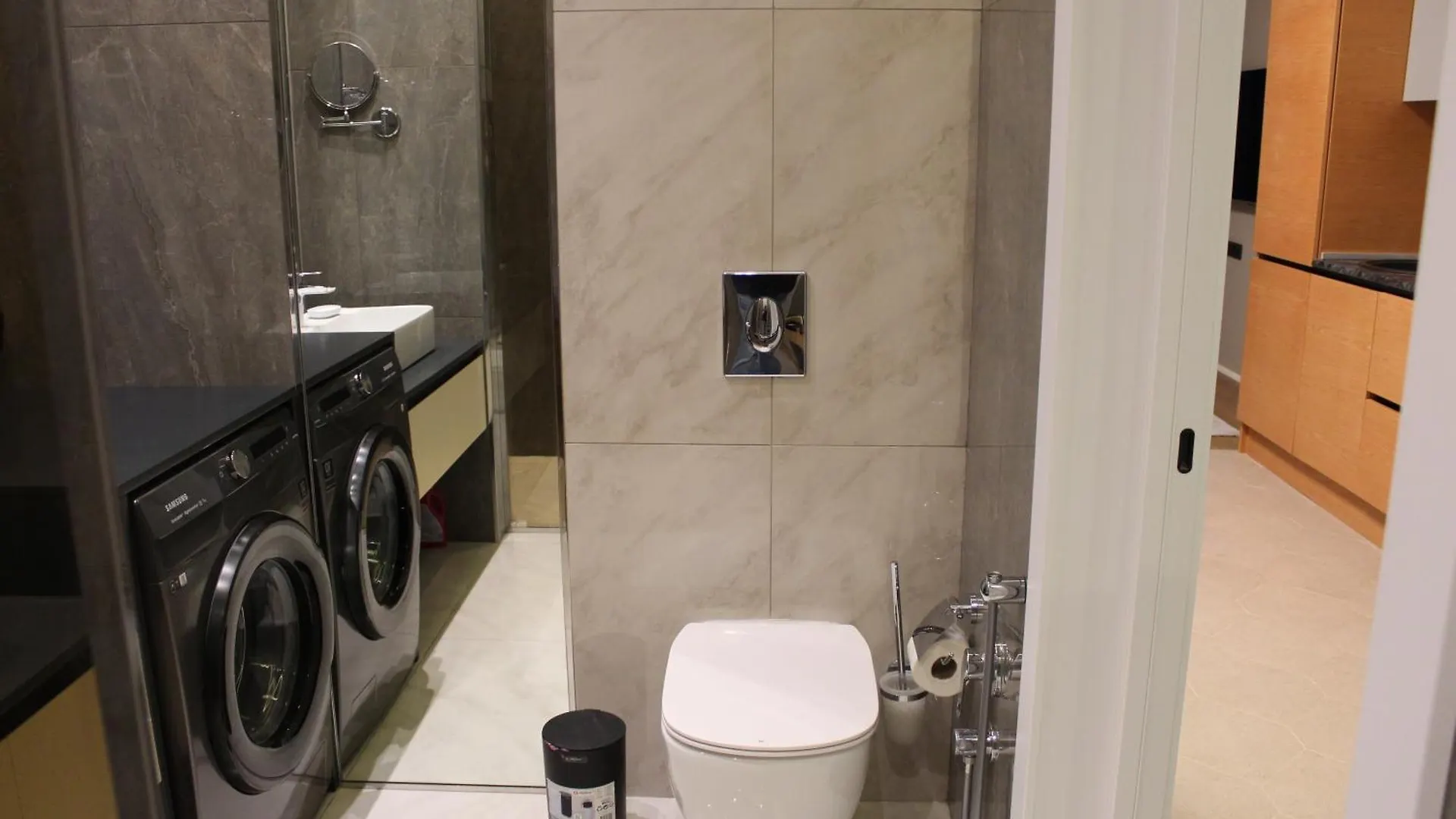 Sea Breeze Resort, Lighthouse2 Seaside Studio Apartment Баку